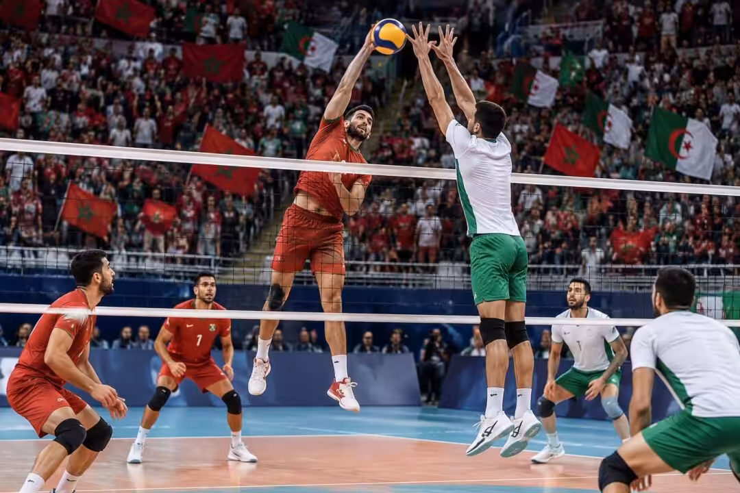 maroc–algérie : suivez le derby maghrébin de volley-ball, une rencontre décisive où les deux équipes se disputent la médaille de bronze.